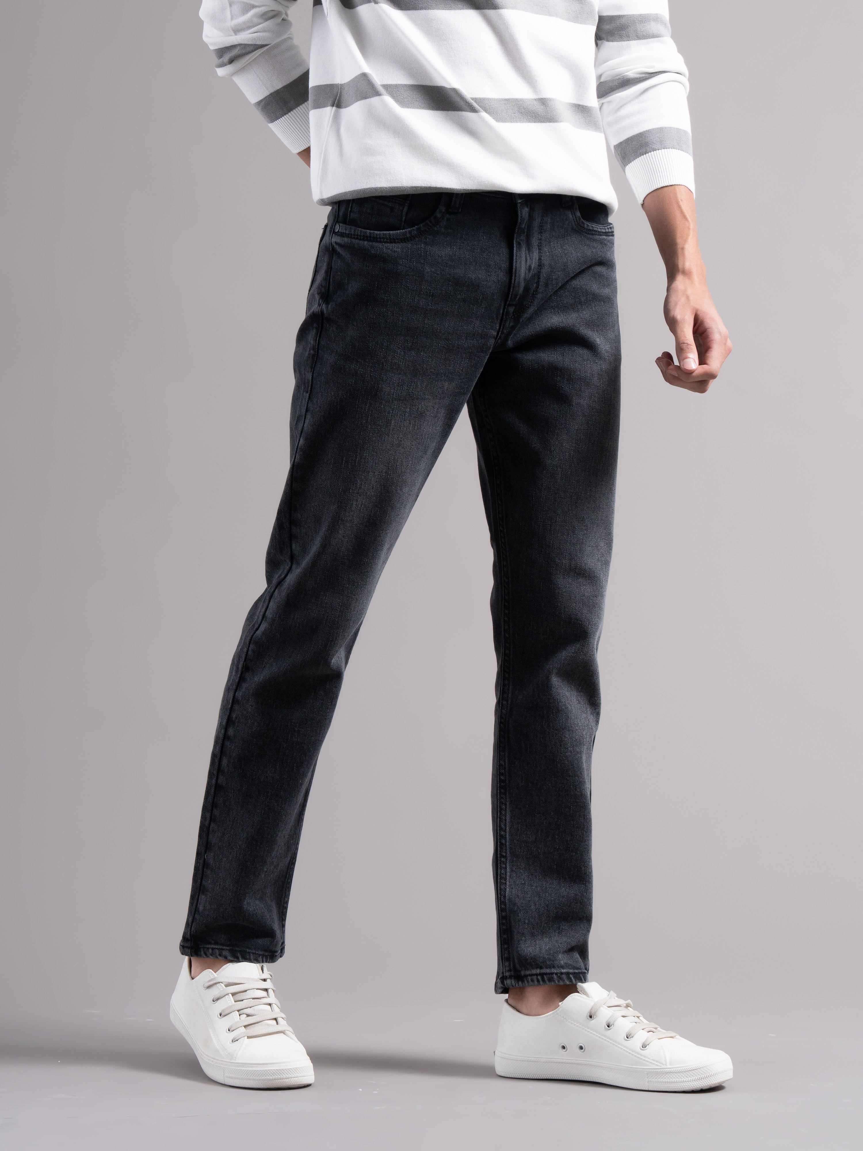 Men Smart Slim Fit Mid-Rise Light Fade Jeans