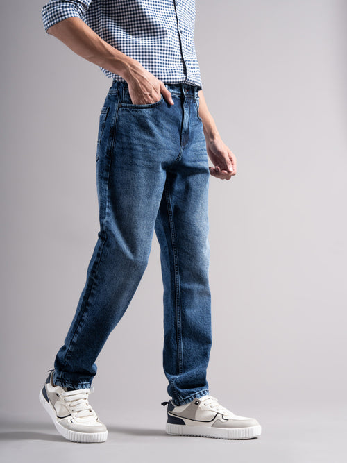 Men Smart Slim Fit Mid-Rise Light Fade Jeans