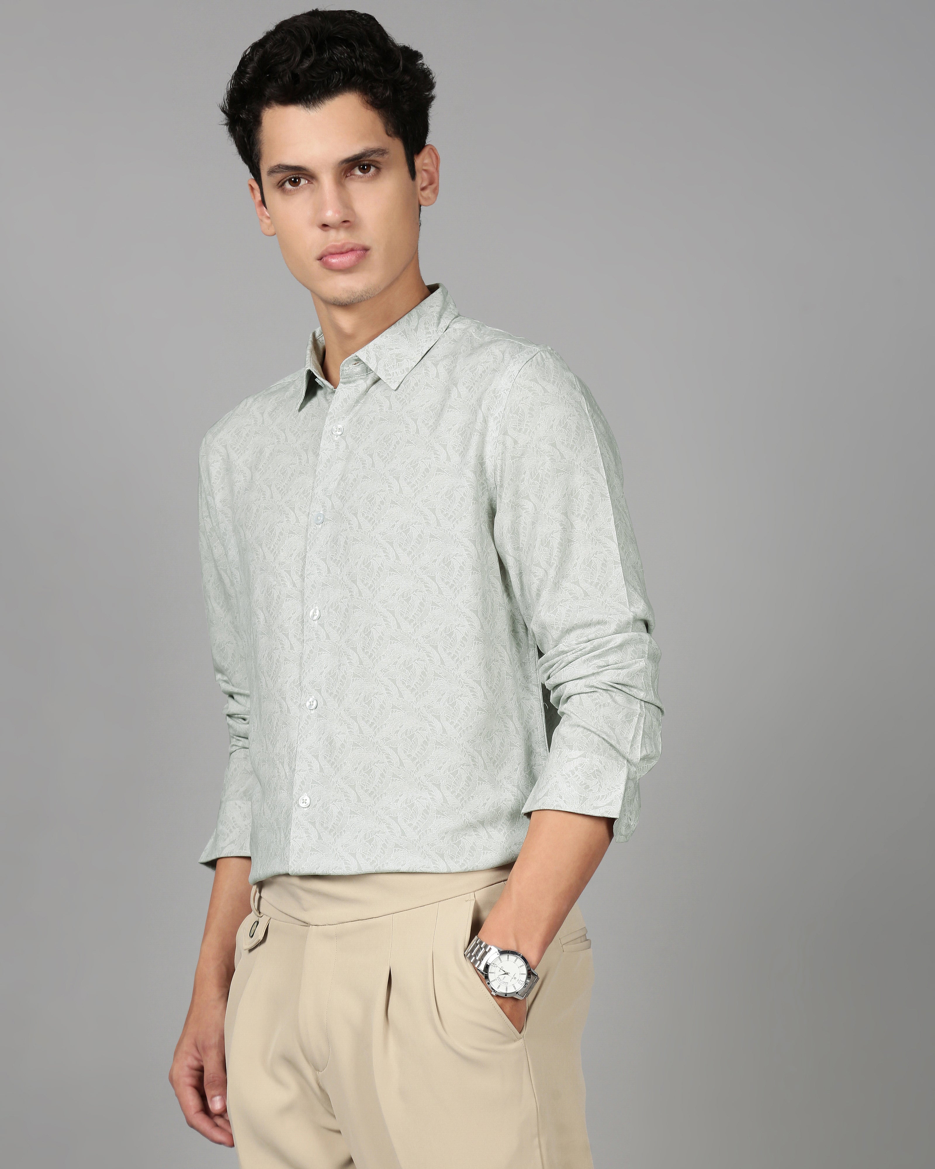 Men Smart Slim Fit Tropical Printed Cotton Casual Shirt