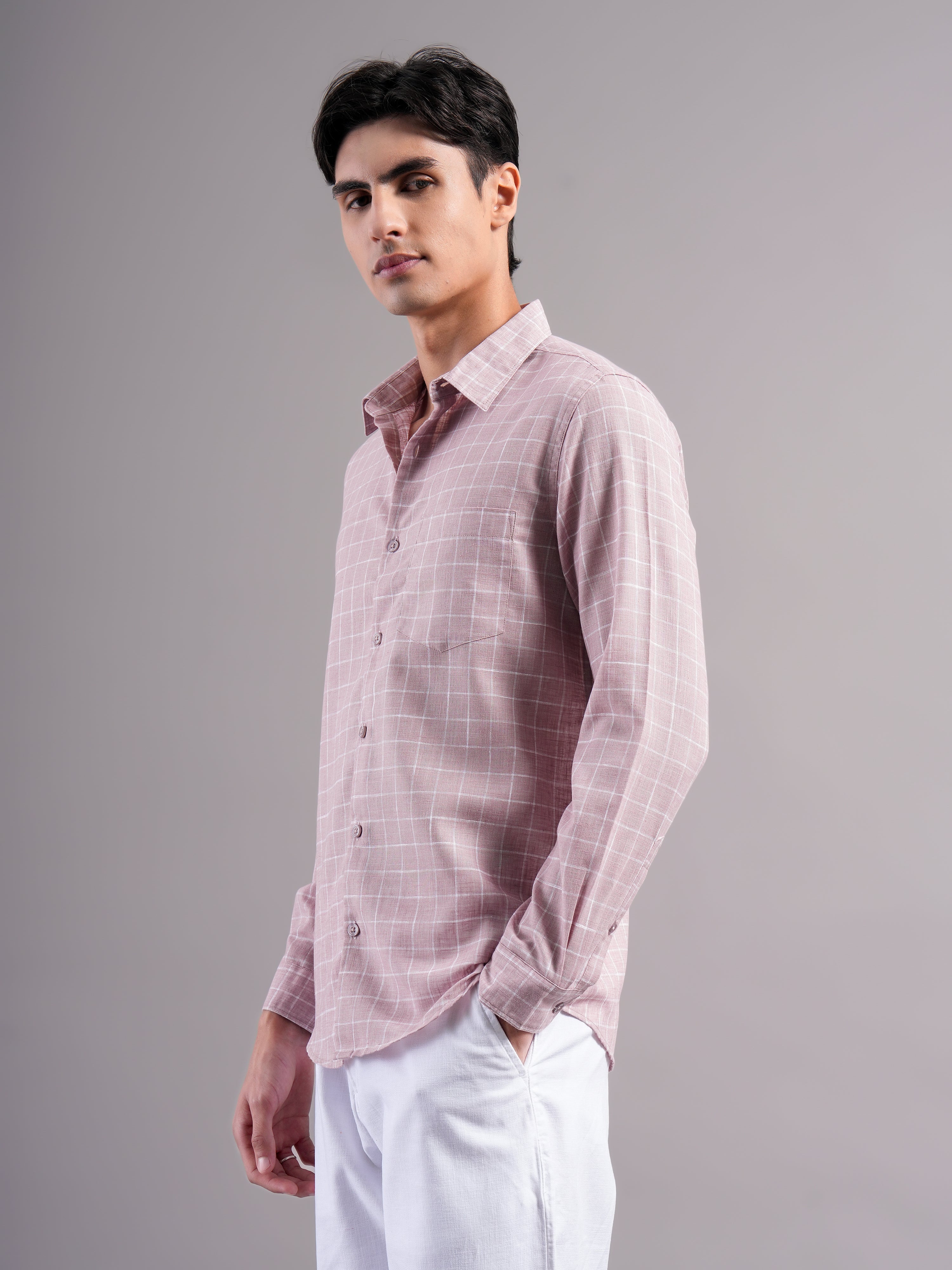 Men Smart Slim Fit Checked Casual Shirt