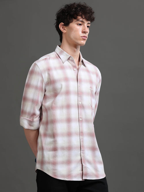 Men Smart Slim Fit Checked Casual Shirt