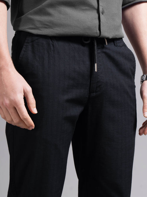 Men Smart Slim Fit Low-Rise Chinos Trousers