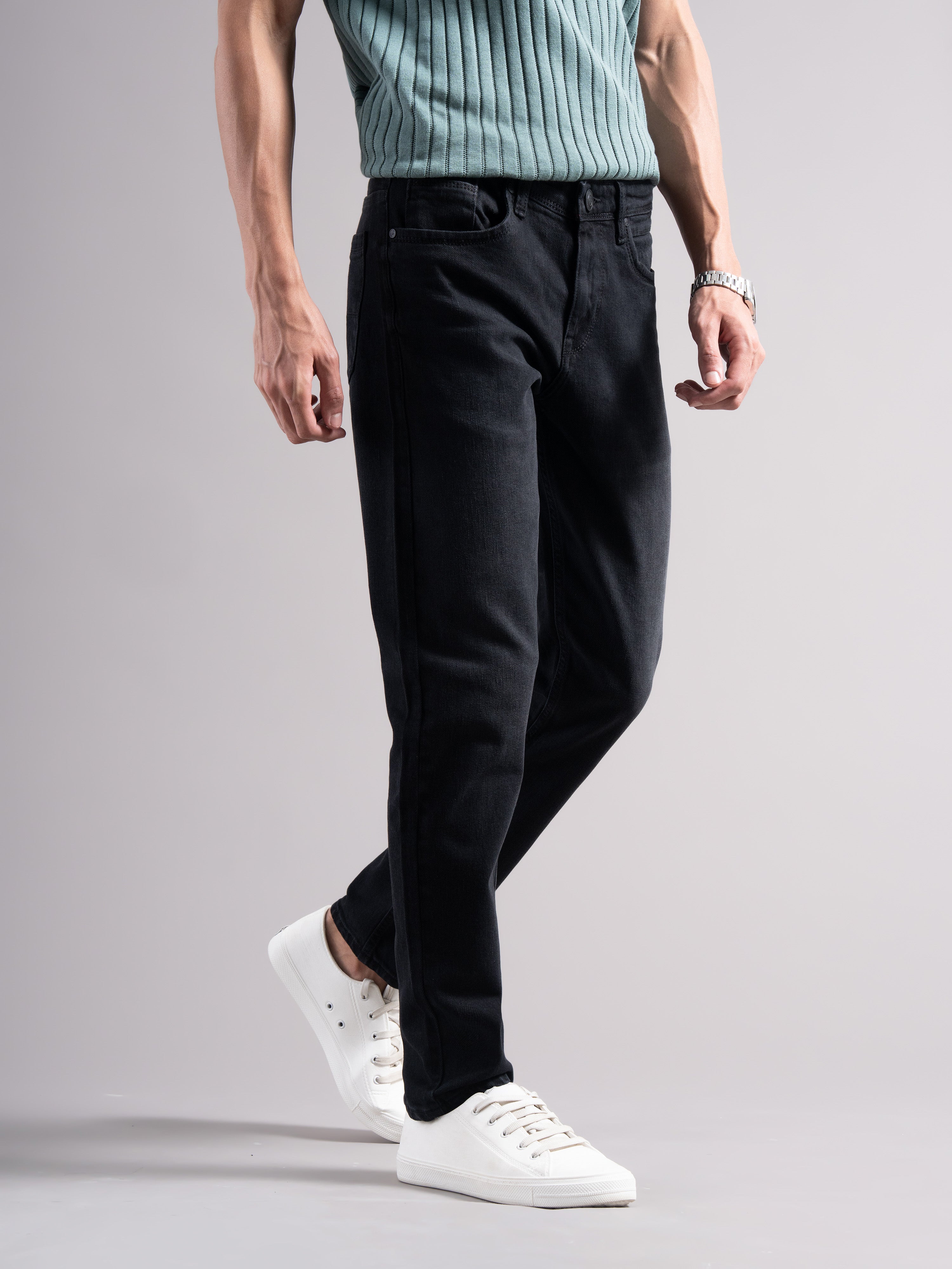Men Smart Slim Fit Mid-Rise Light Fade Jeans