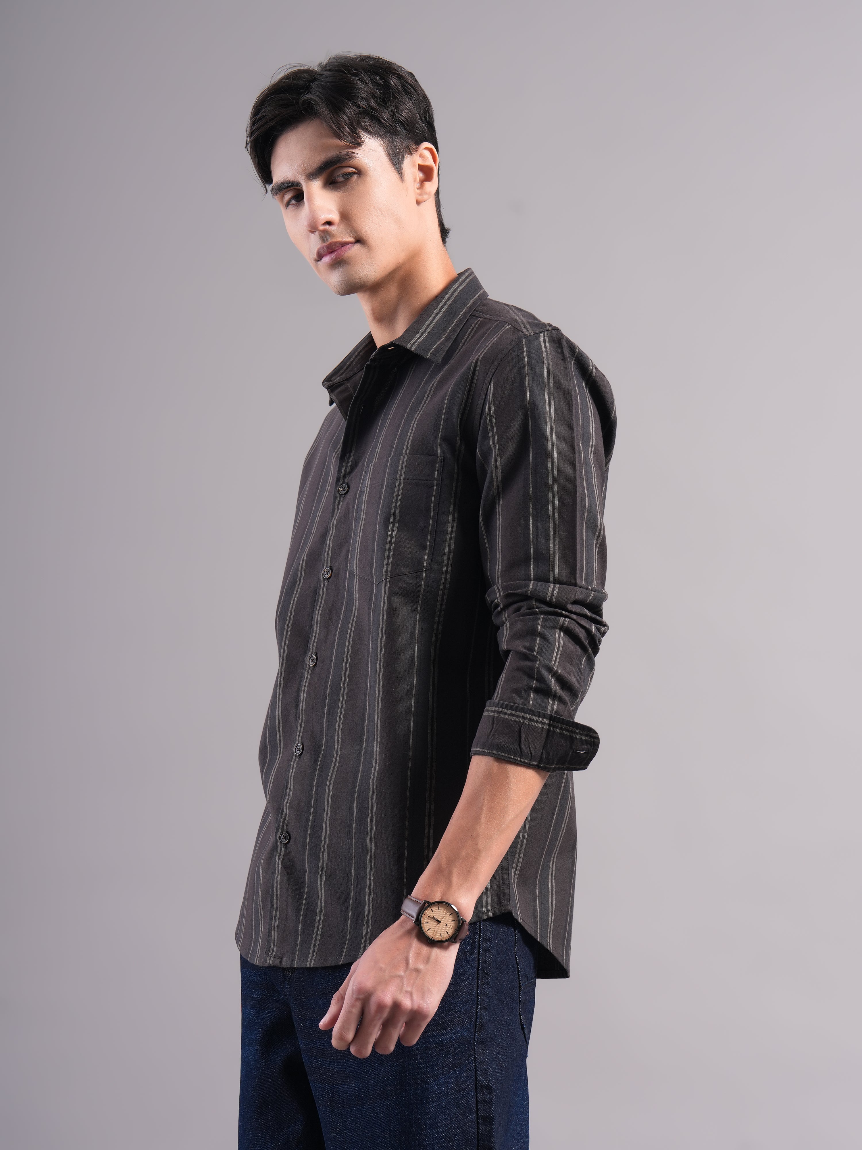 Men Smart Slim Fit Striped Casual Shirt