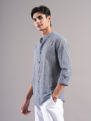 Men Smart Slim Fit Striped Casual Shirt