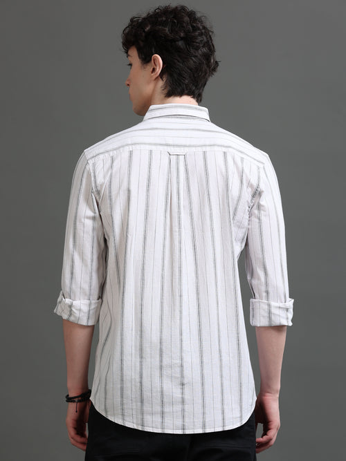 Men Smart Slim Fit Striped Casual Shirt
