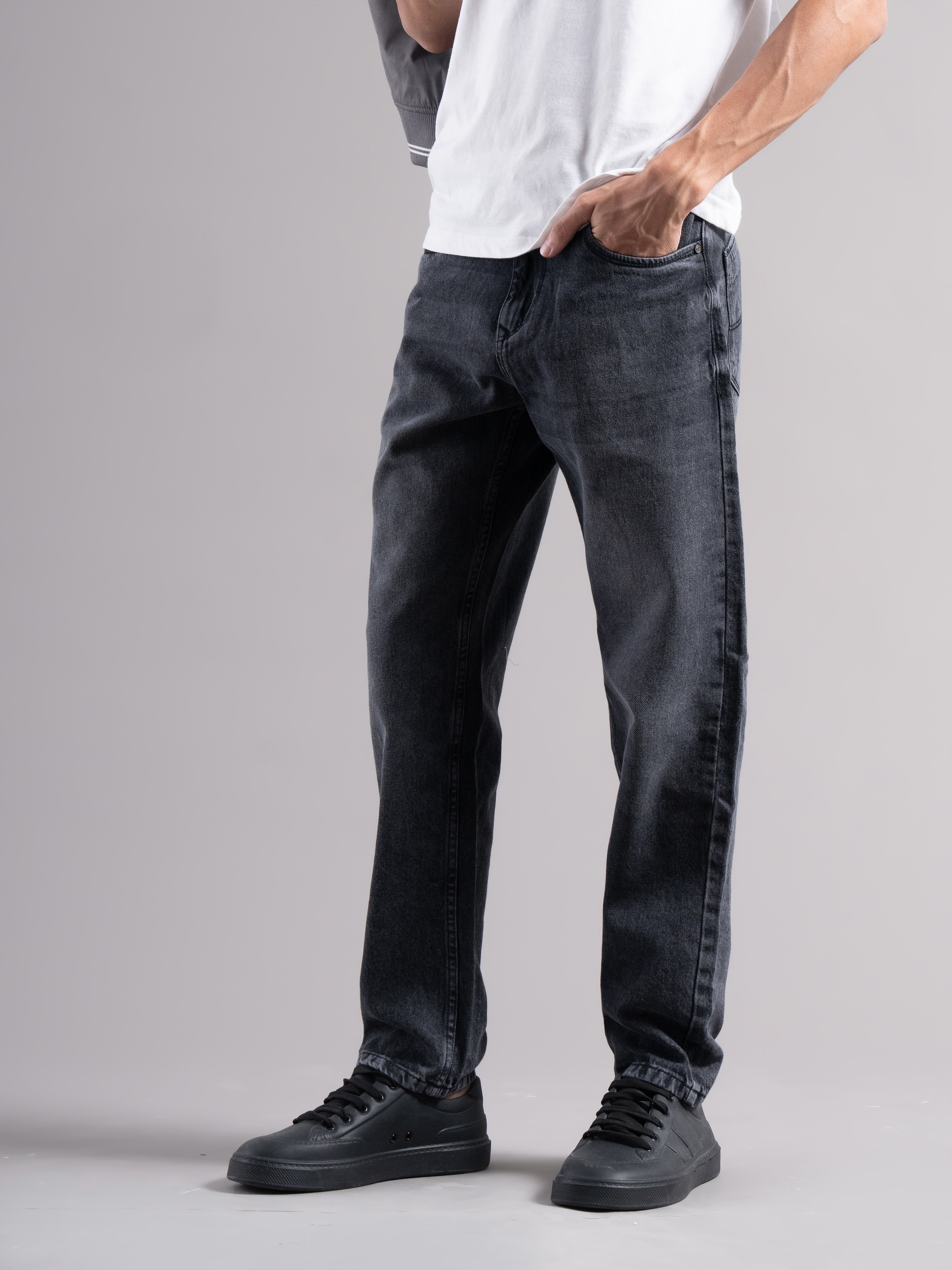 Men Smart Slim Fit Mid-Rise Light Fade Jeans