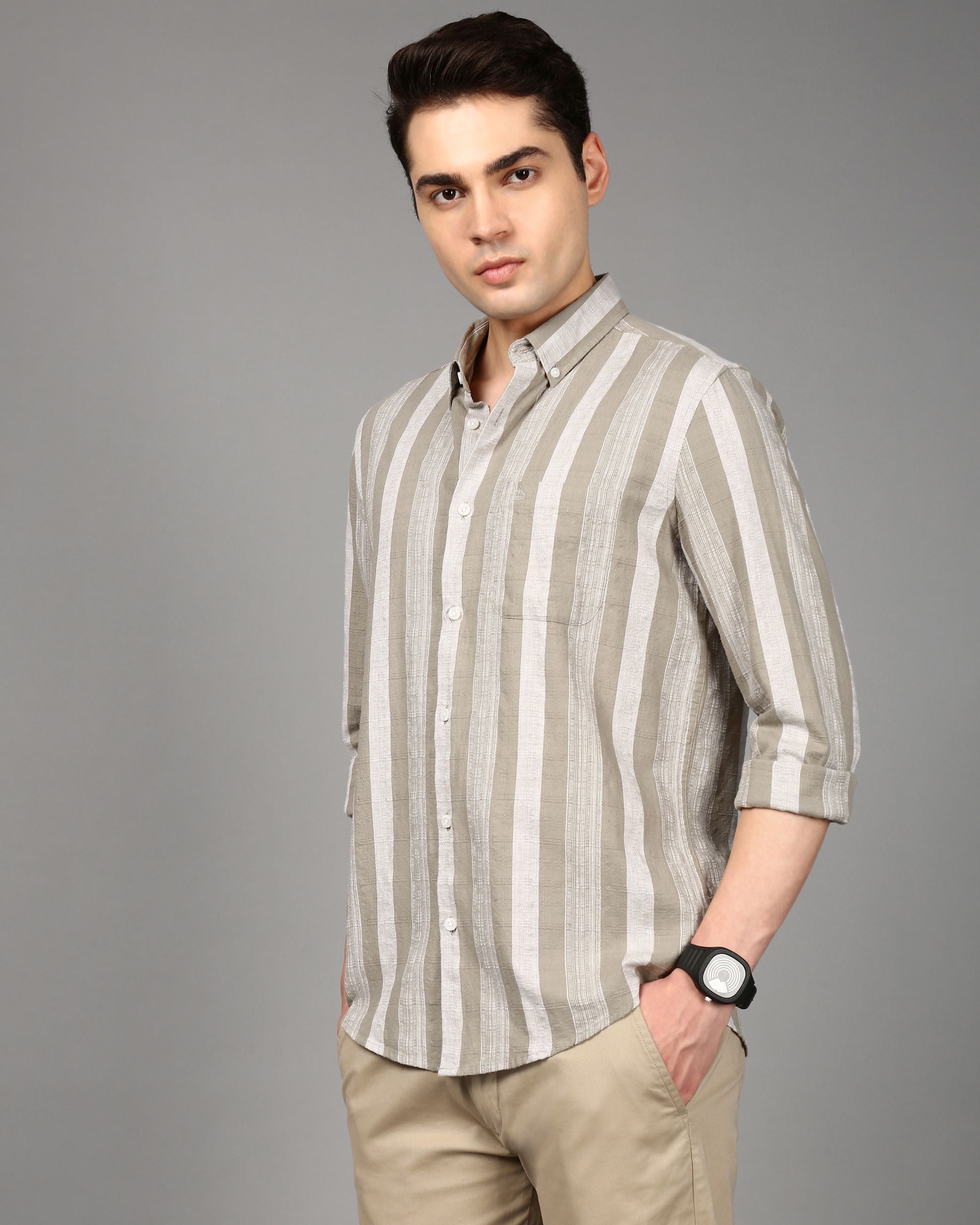 Men Comfort Fit Vertical Striped Casual Shirt