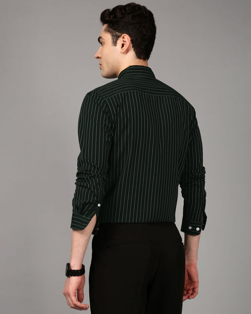 Comfort Slim Fit Vertical Striped Button-Down Collar Casual Shirt