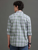Men Smart Slim Fit Checked Casual Shirt