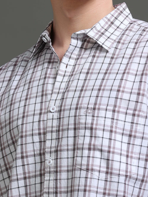 Men Smart Slim Fit Checked Casual Shirt