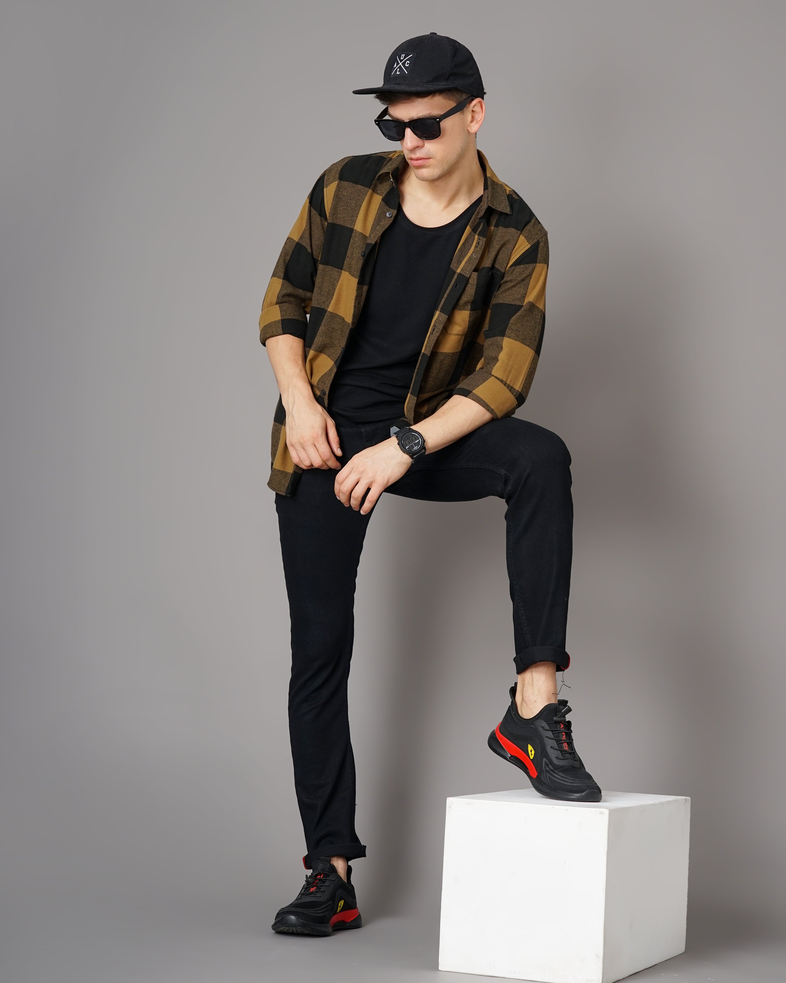 Men's Checks Shirt