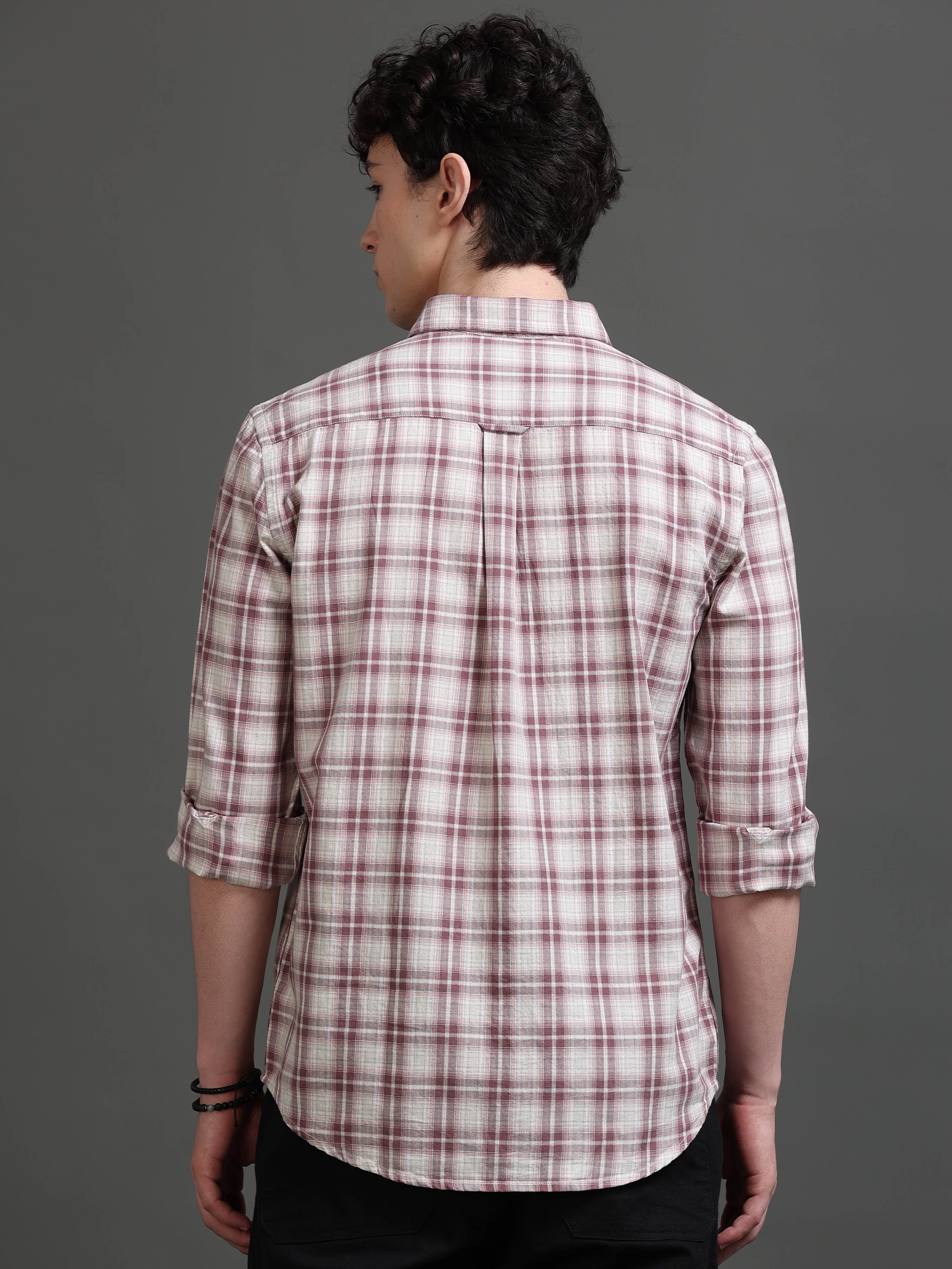 Men Smart Slim Fit Checked Casual Shirt