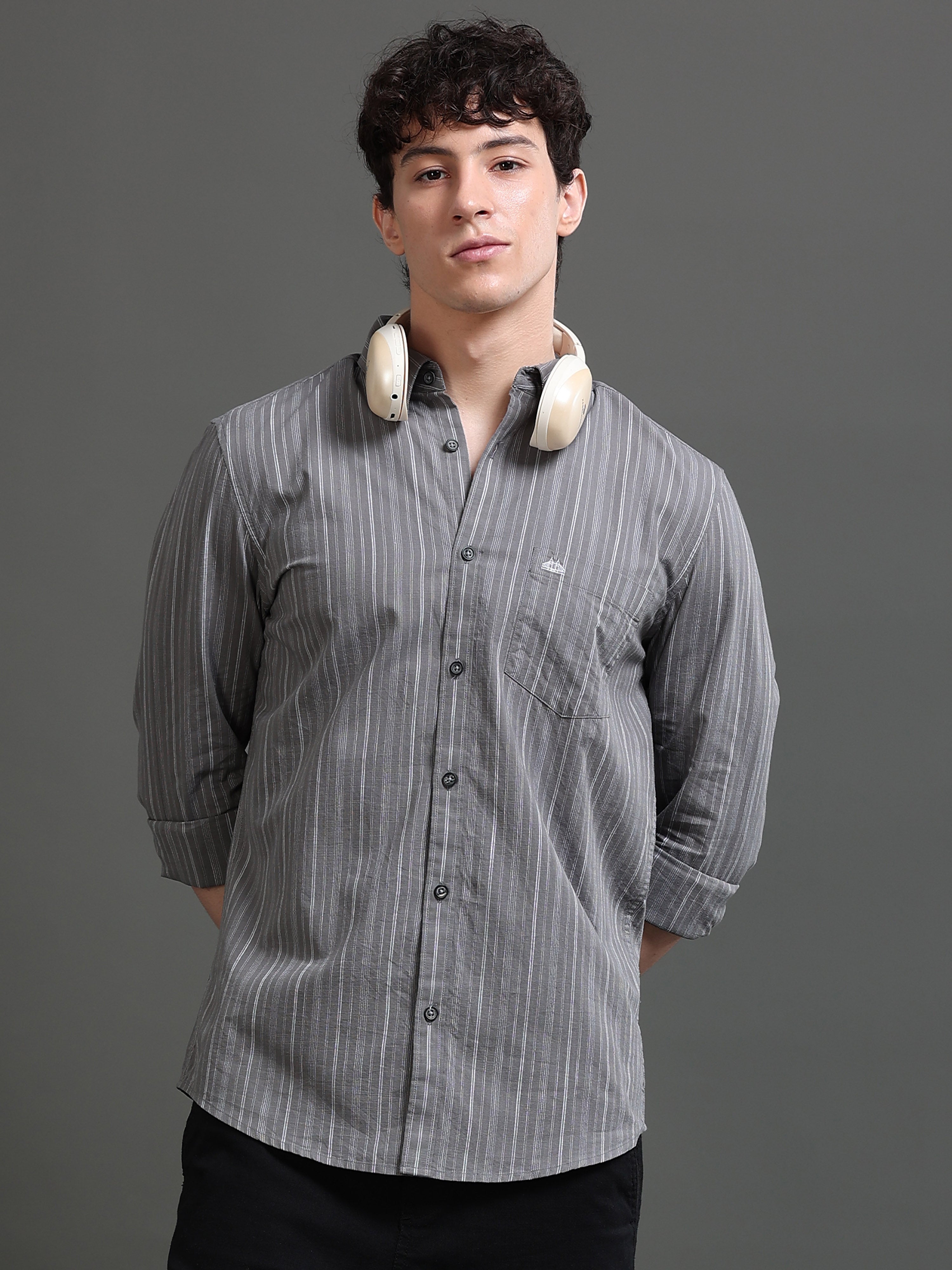Men Smart Slim Fit Striped Casual Shirt