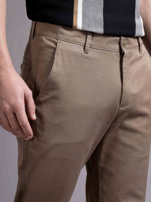 Men Slim Fit Low-Rise Chinos