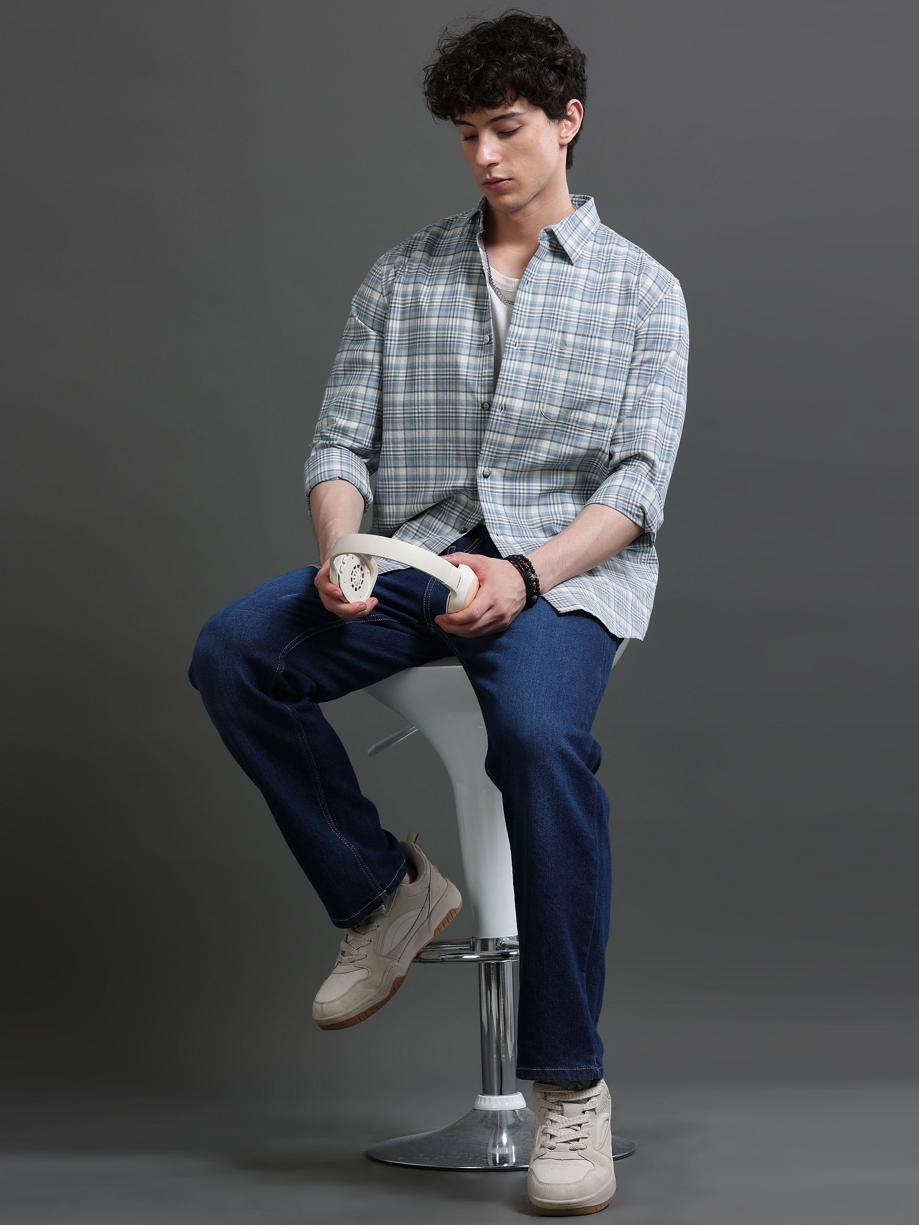 Men Smart Slim Fit Checked Casual Shirt