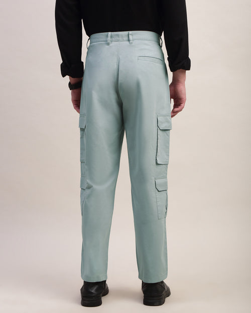Men Comfort Straight Fit Mid-Rise Cargos Trousers