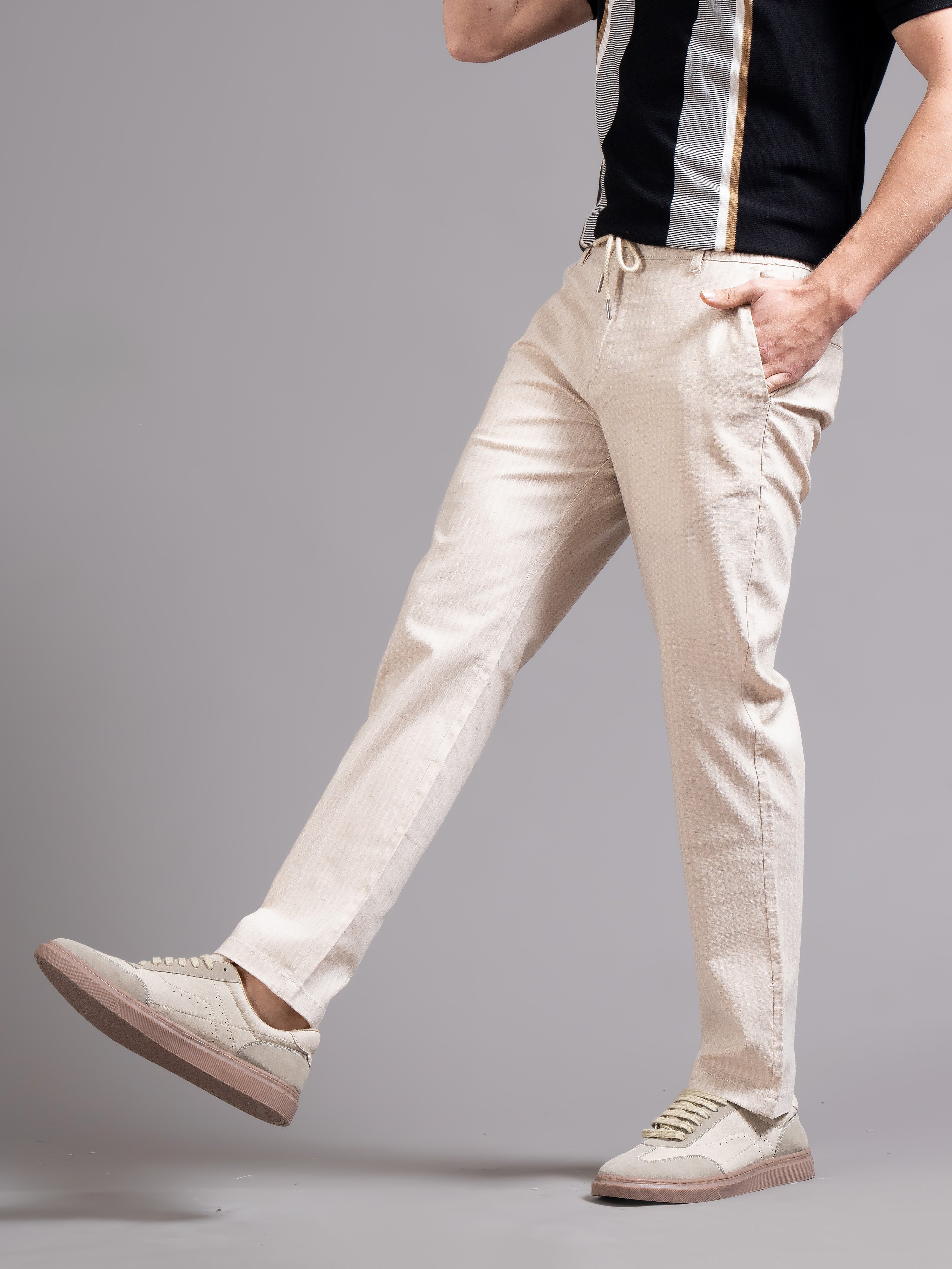 Men Smart Slim Fit Low-Rise Cotton Chinos
