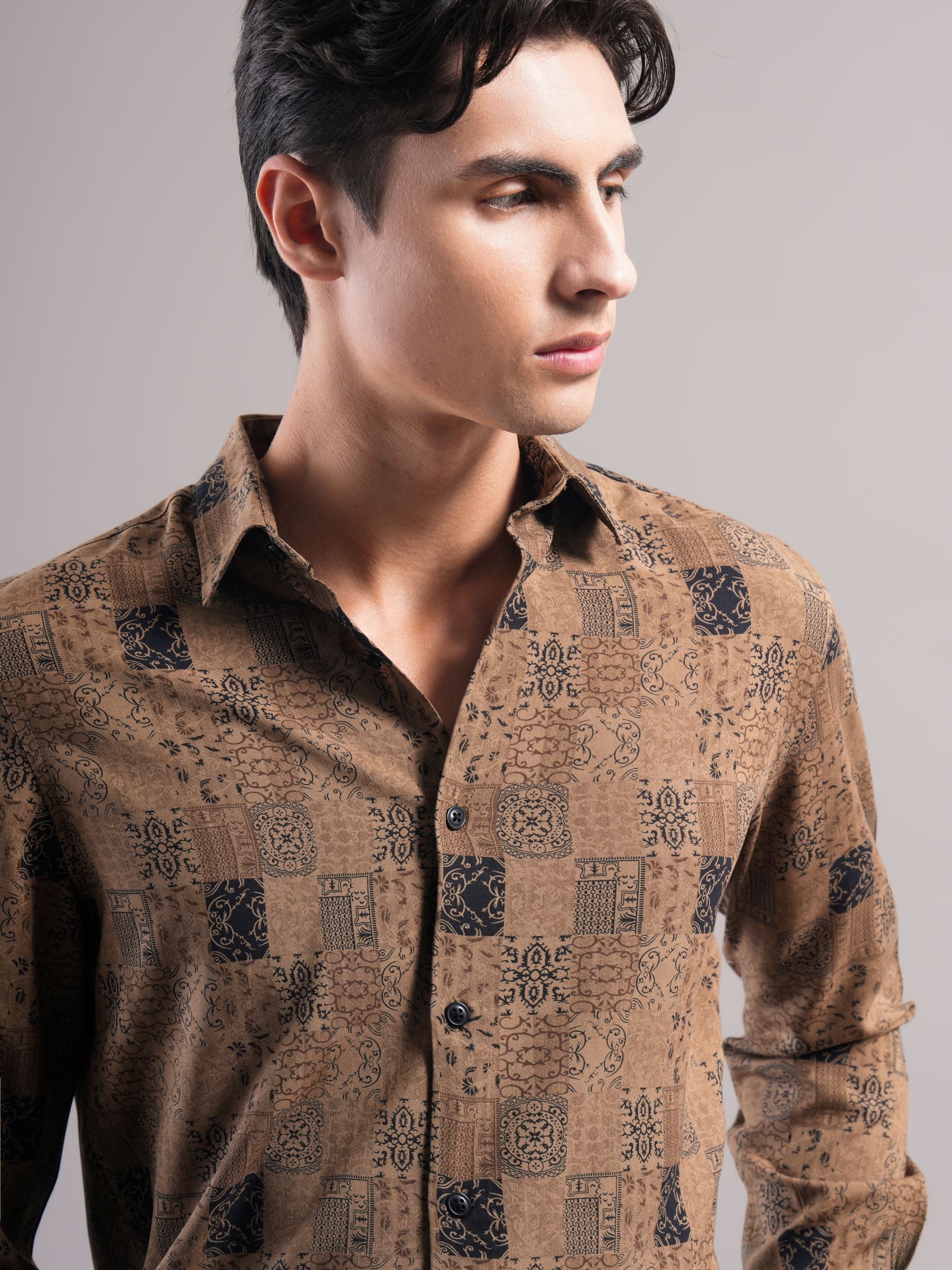 Men Printed Slim Fit Shirt