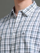 Men Smart Slim Fit Checked Casual Shirt