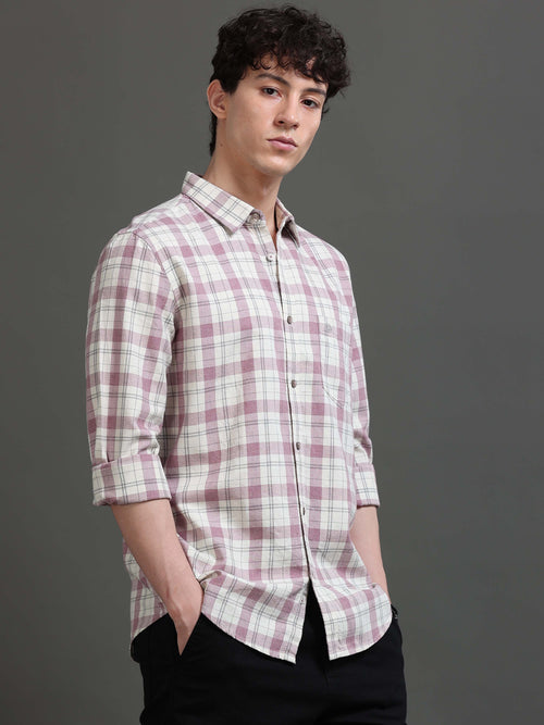 Men Smart Slim Fit Checked Casual Shirt