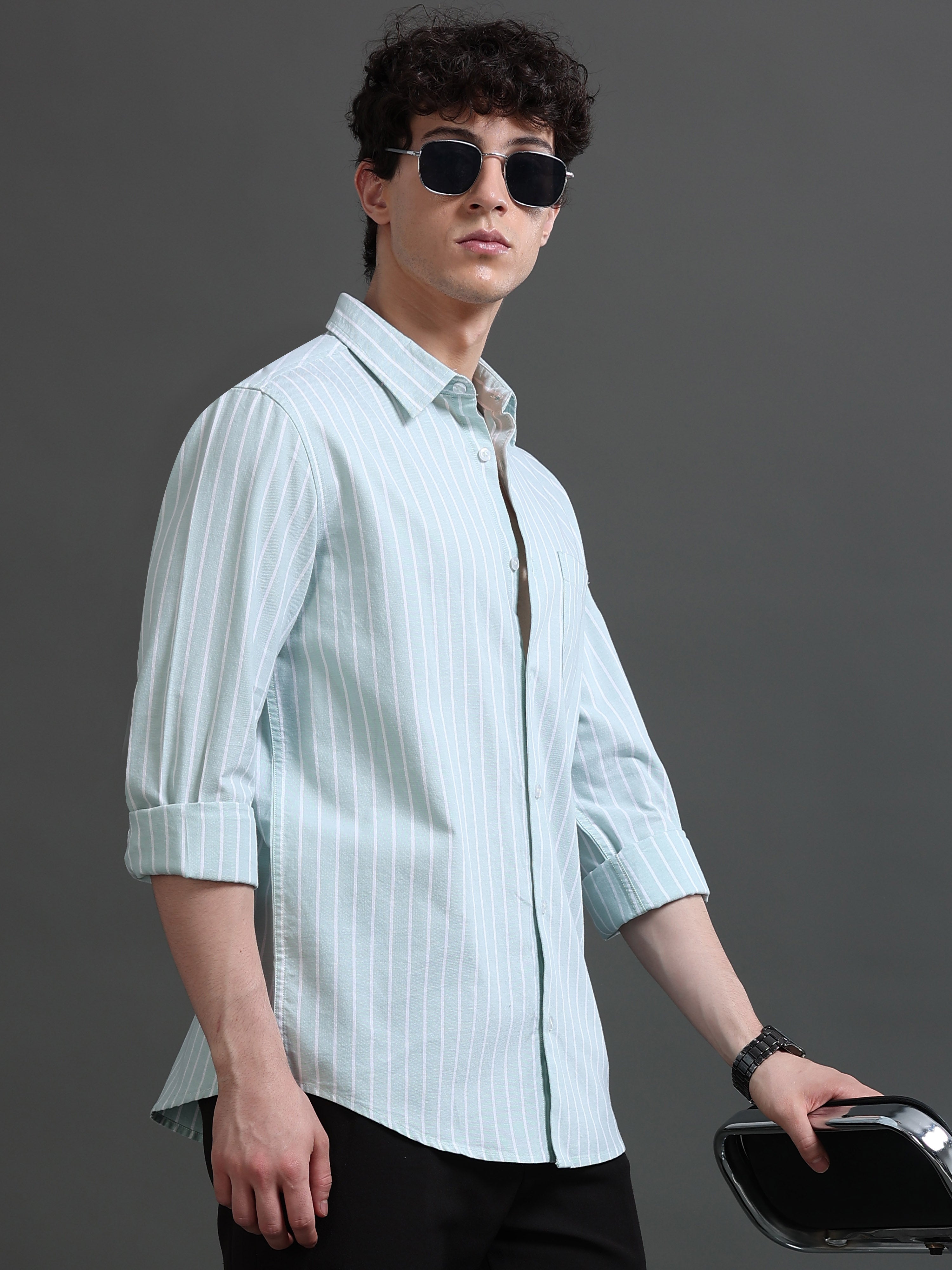 Men Smart Slim Fit Striped Casual Shirt