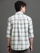 Men Smart Slim Fit Checked Casual Shirt