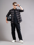 Men Smart Relaxed Fit Checked Spread Collar Cotton Casual Shirt