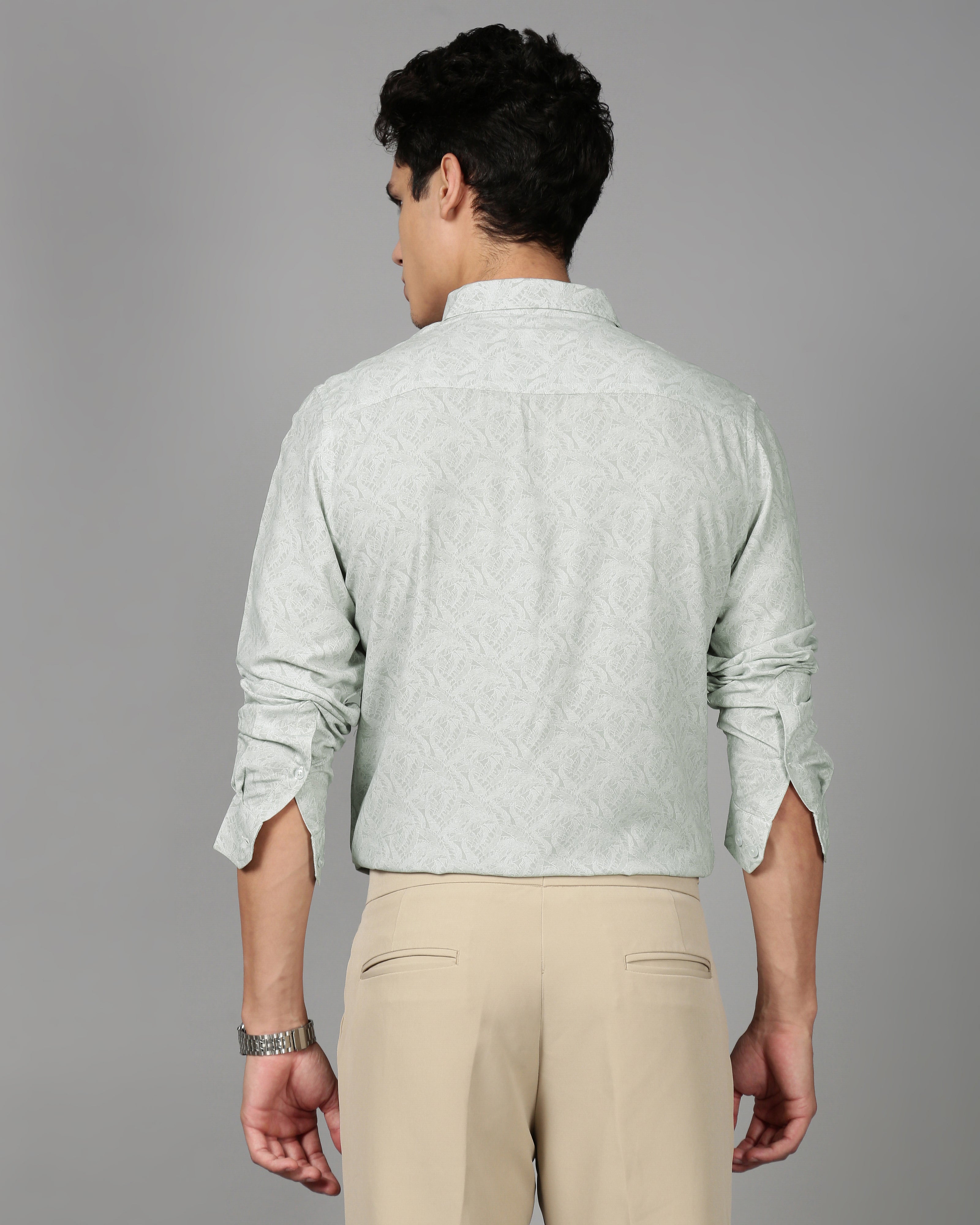 Men Smart Slim Fit Tropical Printed Cotton Casual Shirt