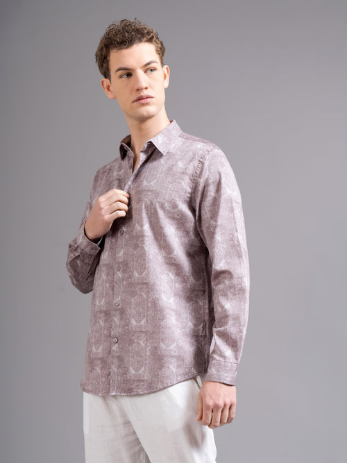 Men Geometric Print Slim Fit Shirt with Patch Pocket