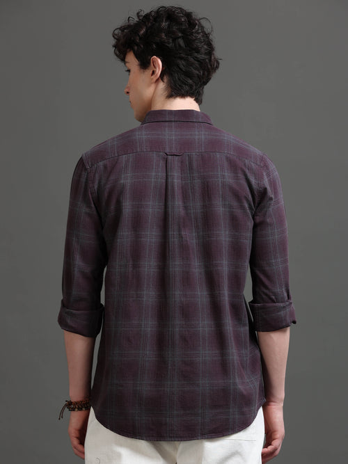 Men Smart Slim Fit Checked Casual Shirt