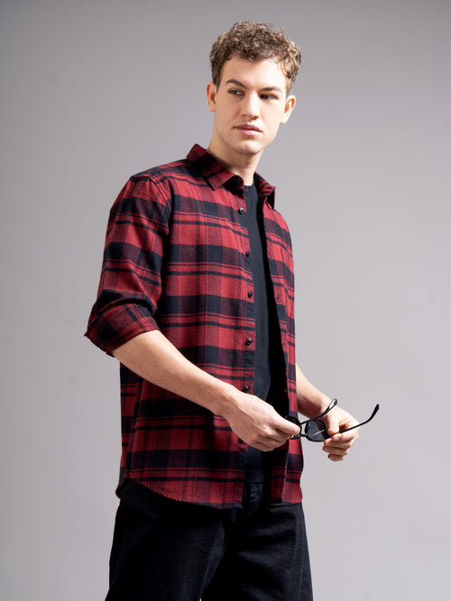 Men Smart Relaxed Fit Tartan Checked Spread Collar Cotton Casual Shirt
