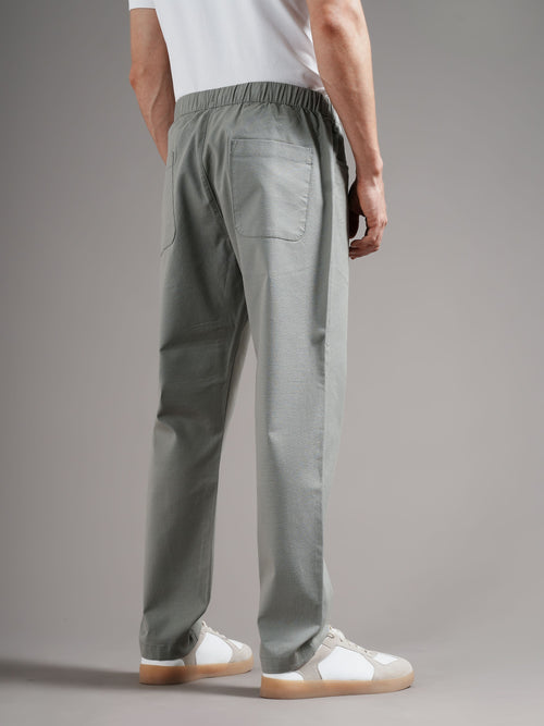 Men Tailored Low-Rise Trousers