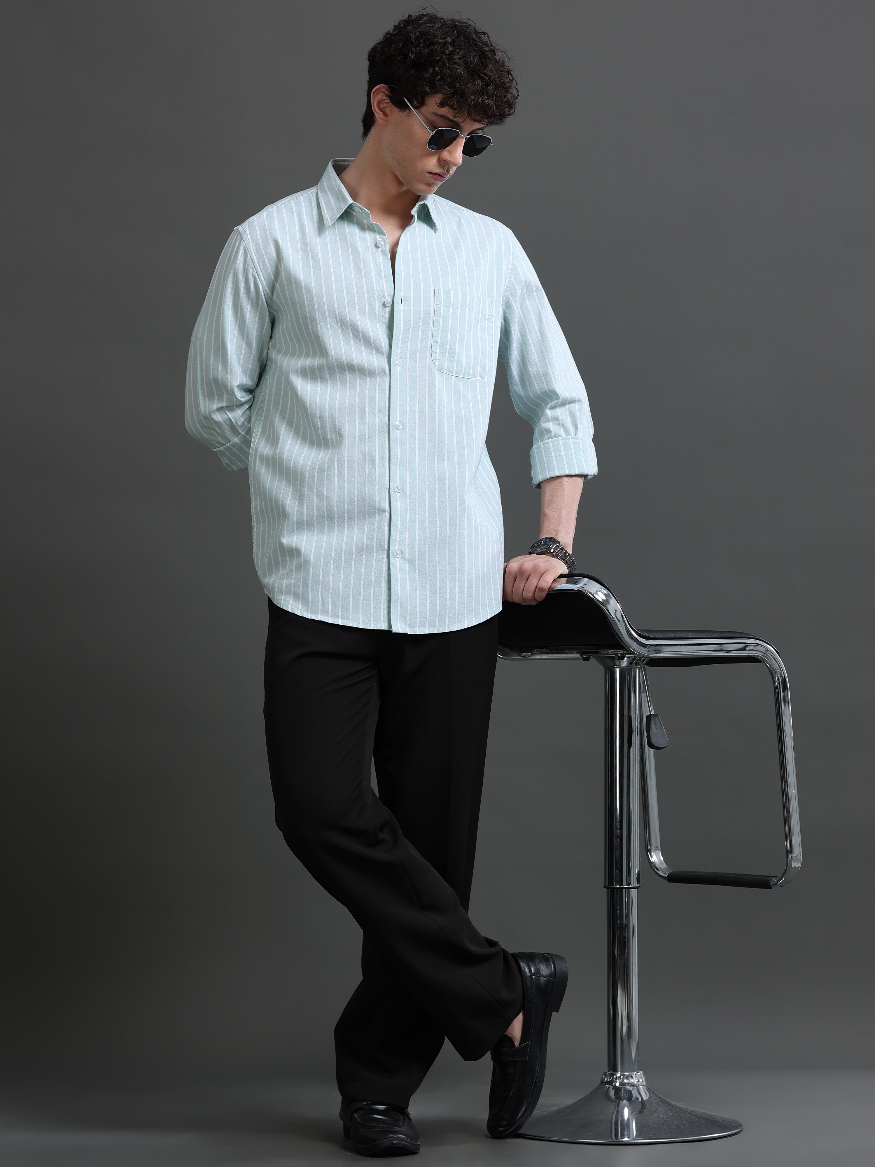 Men Smart Slim Fit Striped Casual Shirt