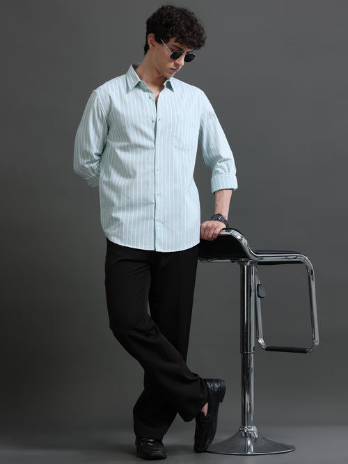 Men Smart Slim Fit Striped Casual Shirt