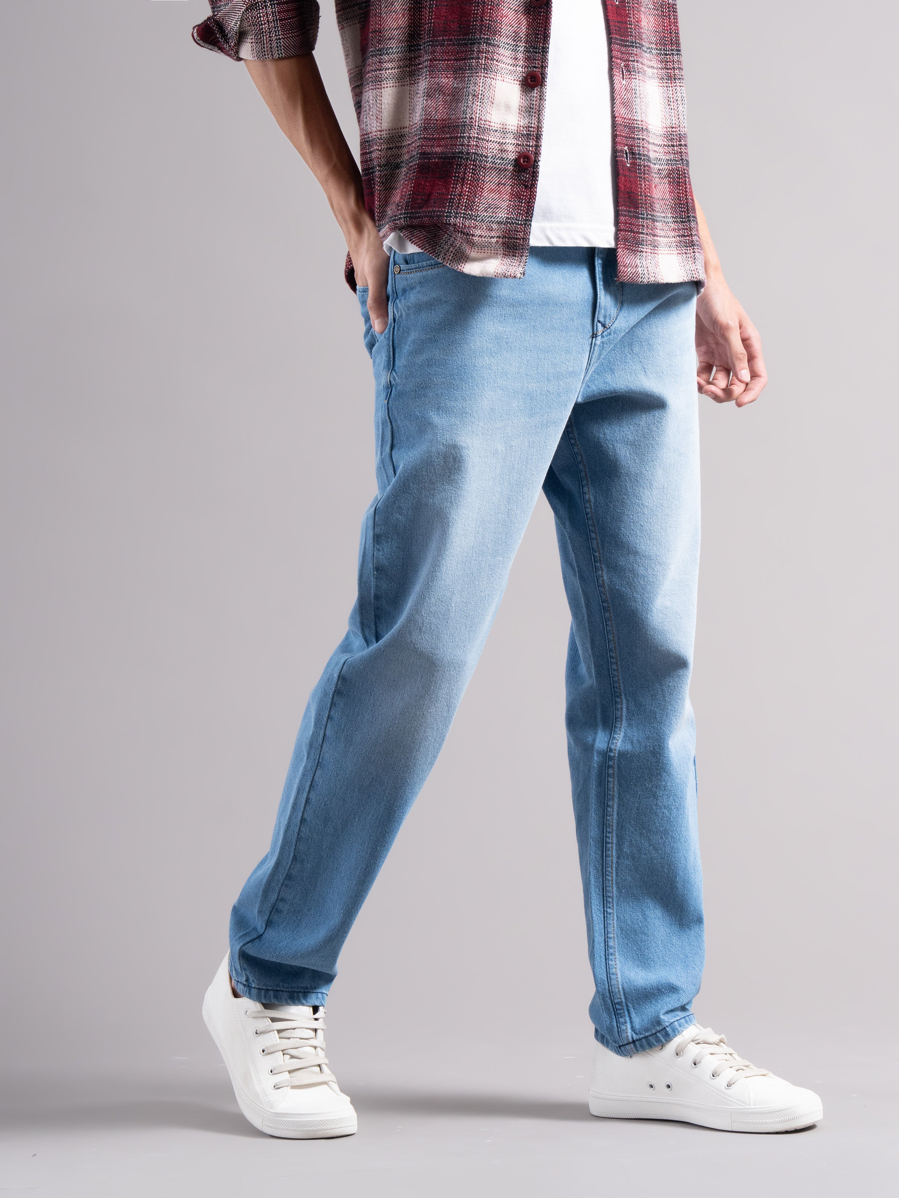 Men Smart Slim Fit Mid-Rise Light Fade Jeans