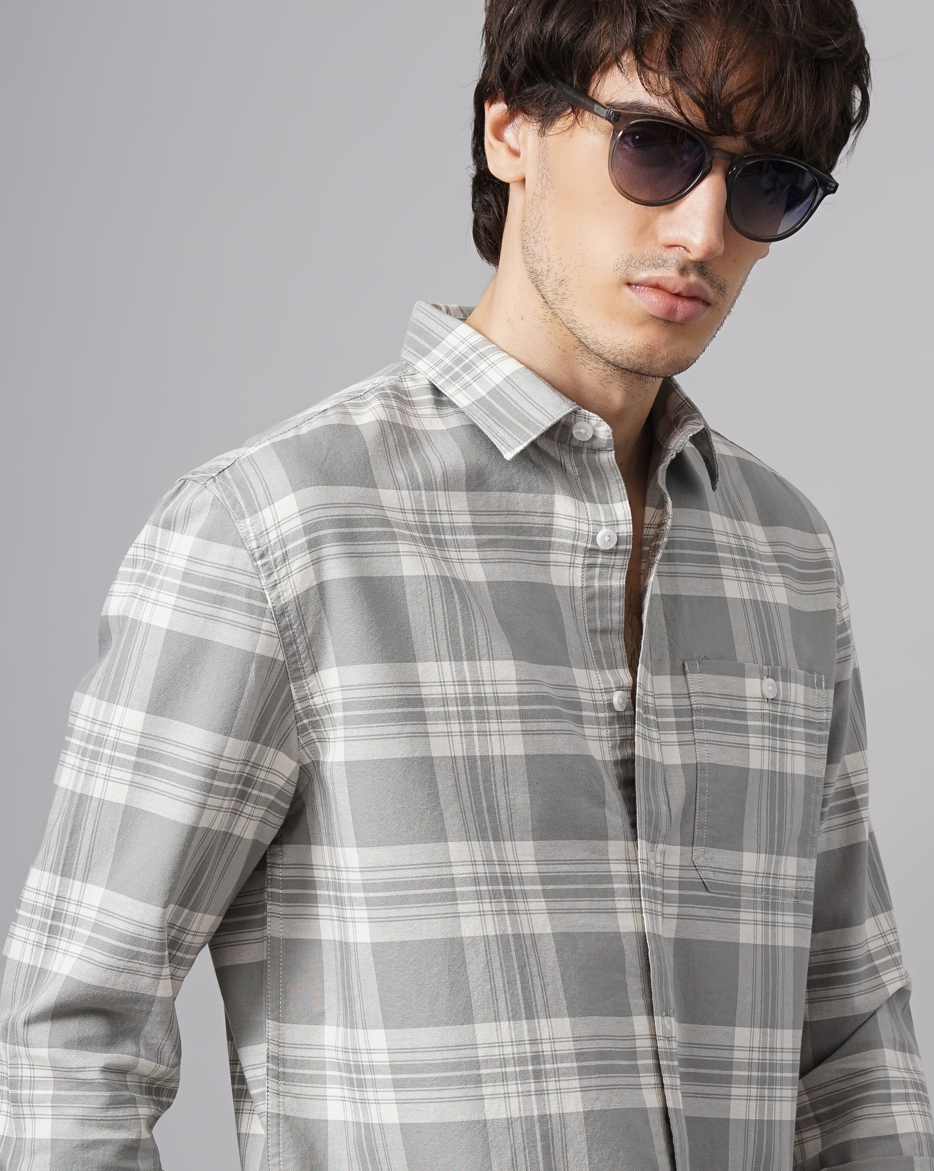 Men's Checks Shirt