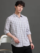 Men Smart Slim Fit Checked Casual Shirt