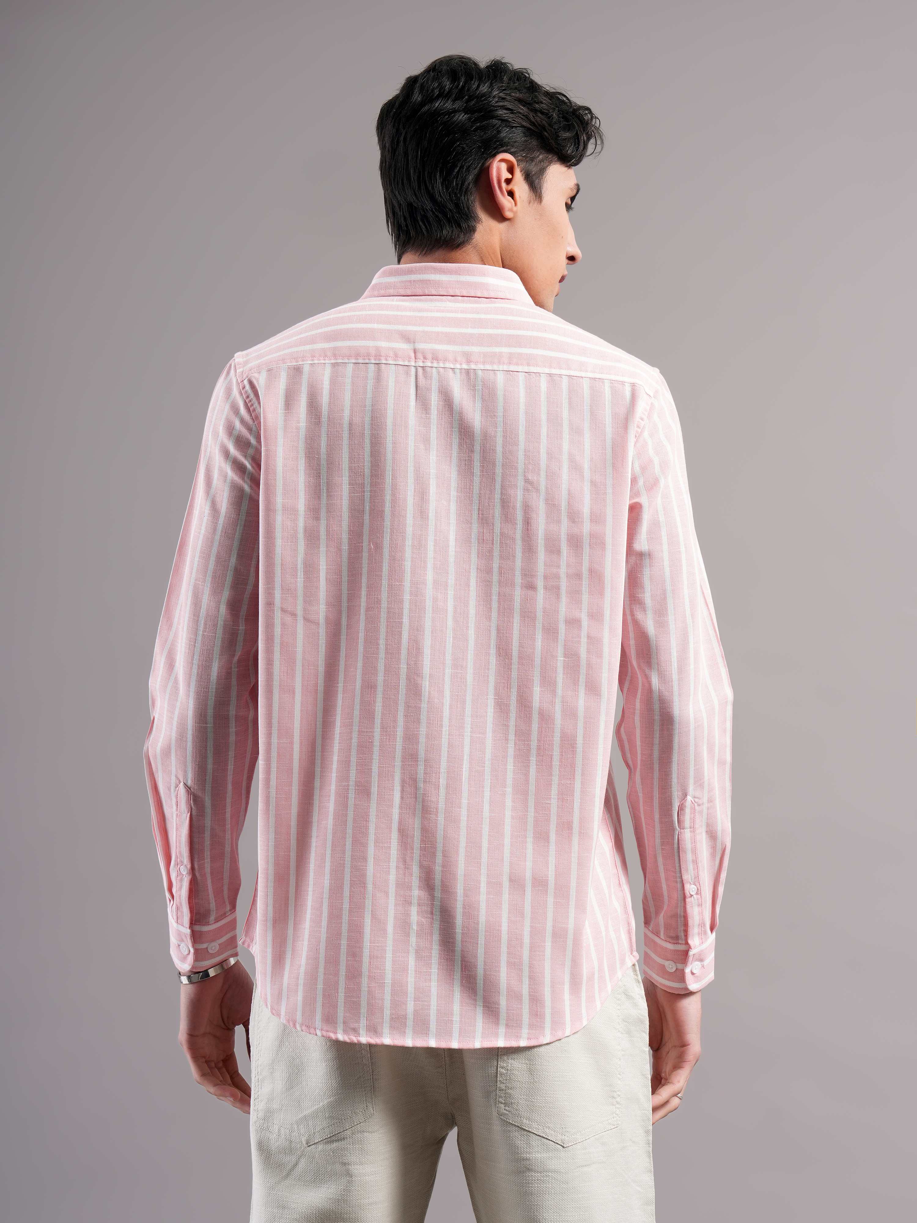 Men Smart Slim Fit Striped Casual Shirt