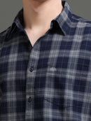 Men Smart Slim Fit Checked Casual Shirt