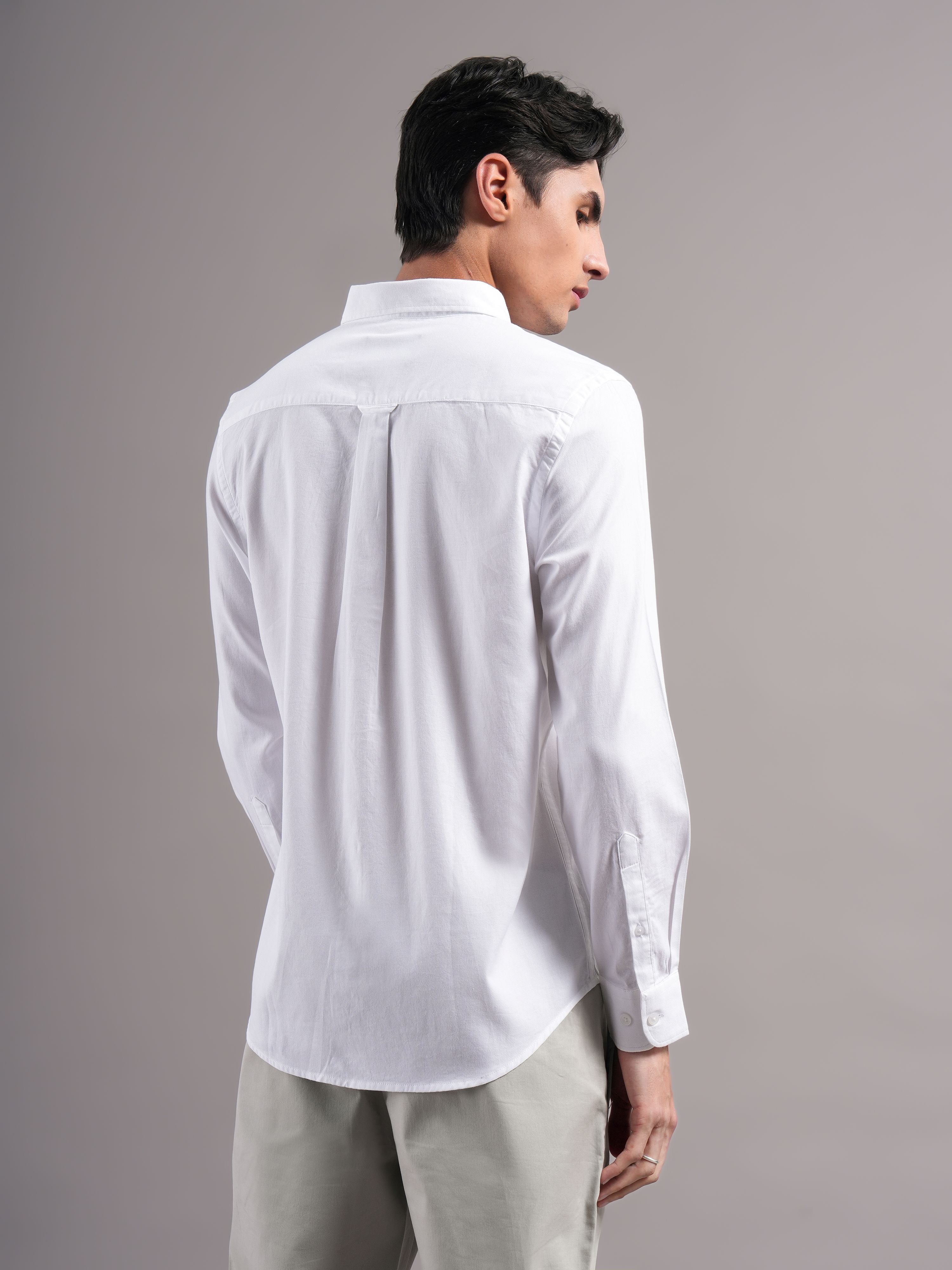 Men Smart Slim Fit Casual Shirt