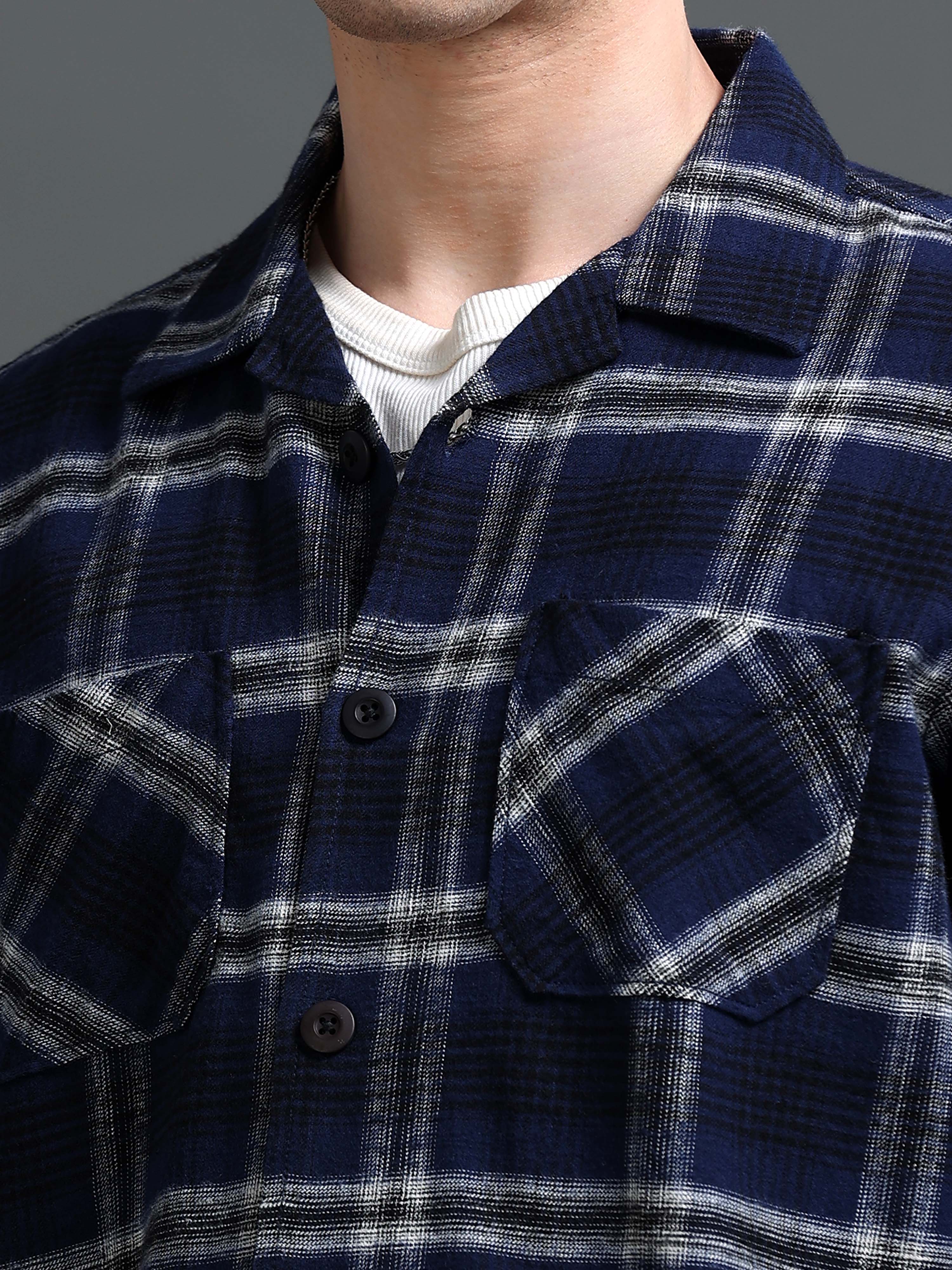 Men Smart Slim Fit Checked Casual Shirt