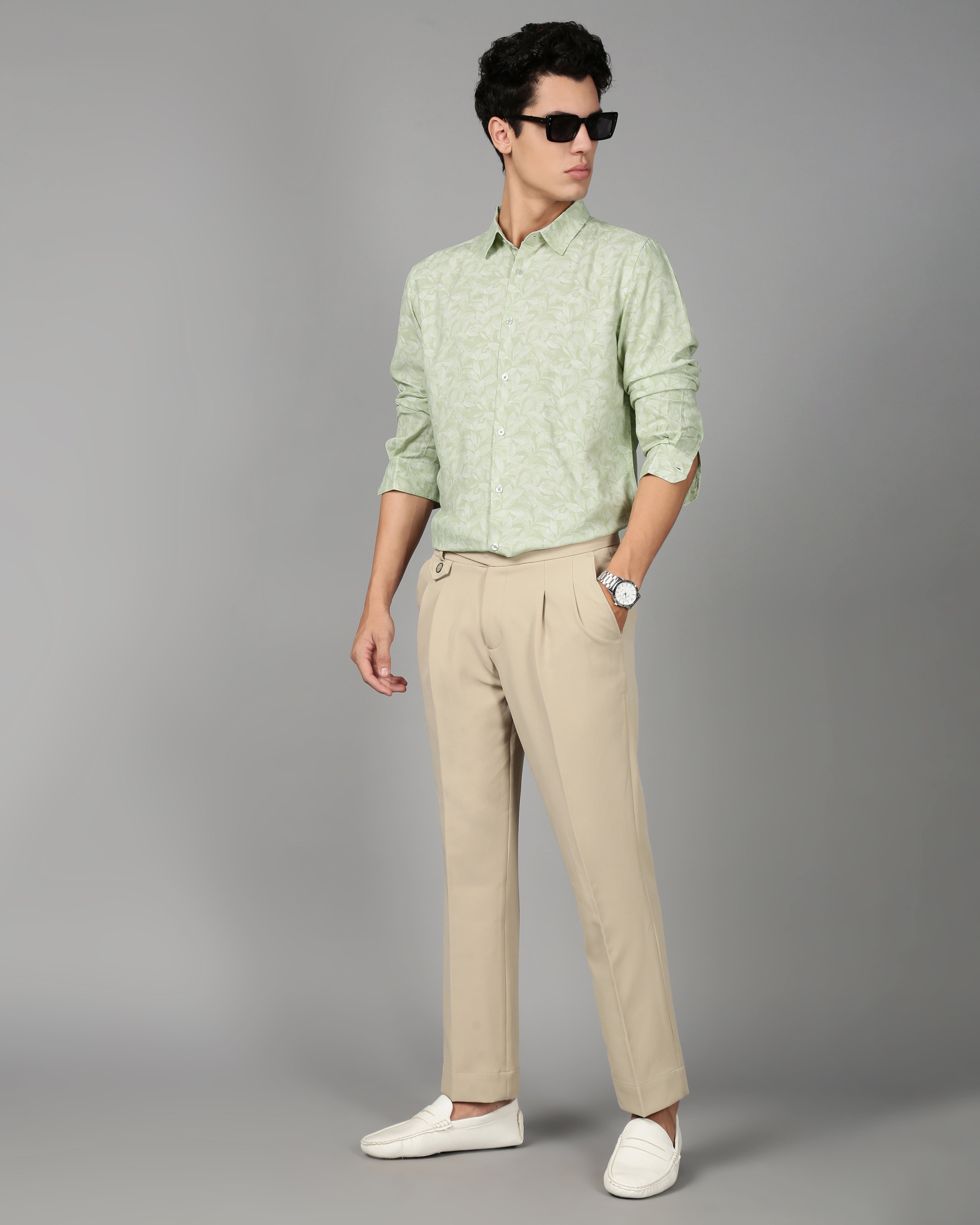 Men Smart Slim Fit Floral Printed Spread Collar Cotton Casual Shirt