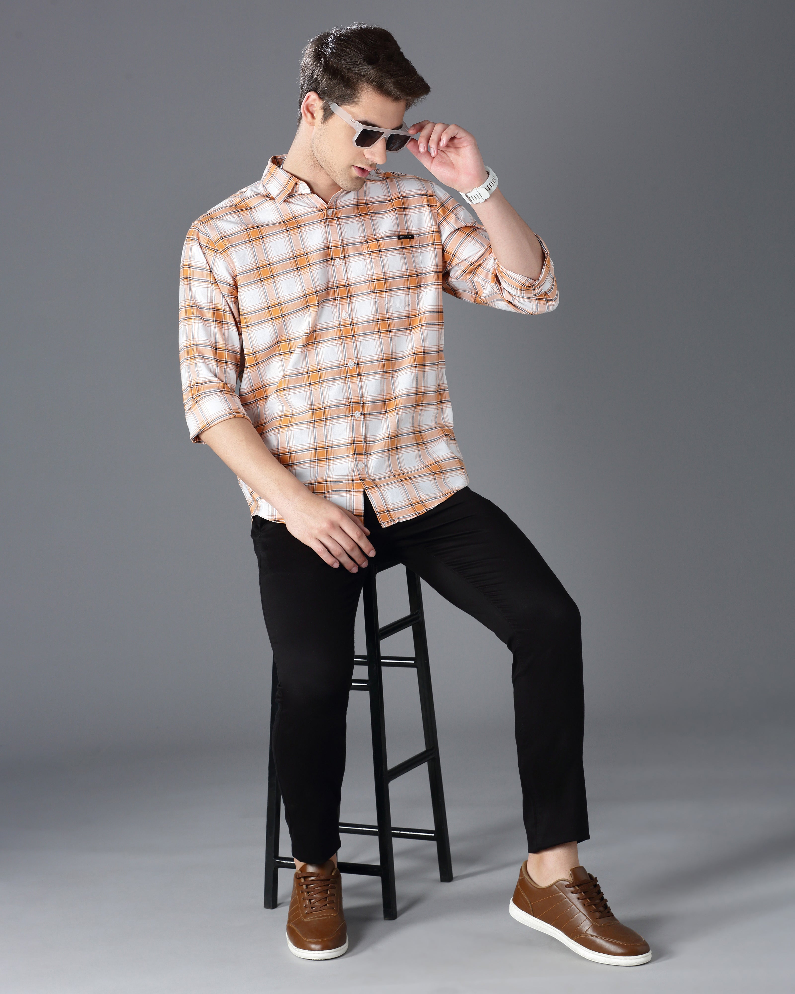 Men's Checks Shirt