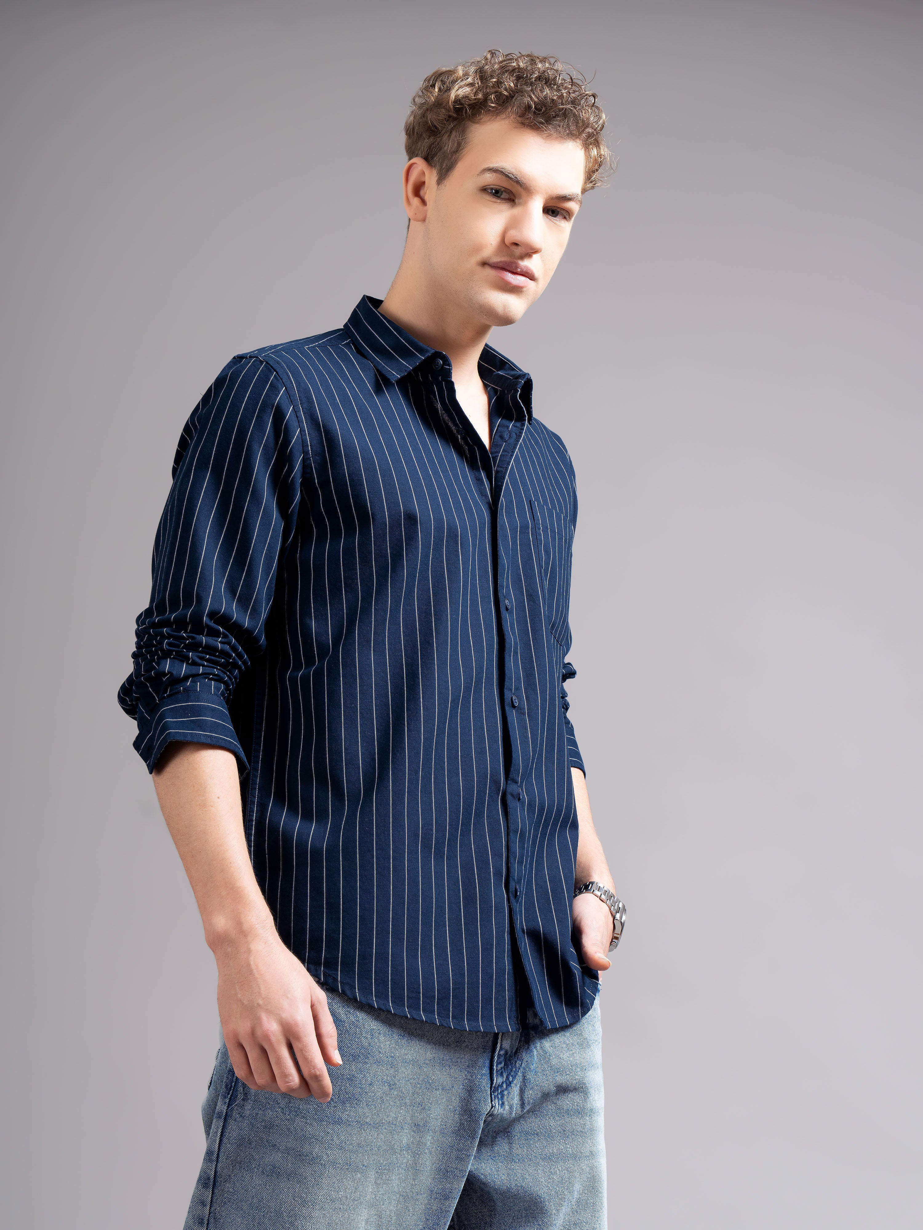 Smart Slim Fit Vertical Striped Spread Collar Cotton Casual Shirt