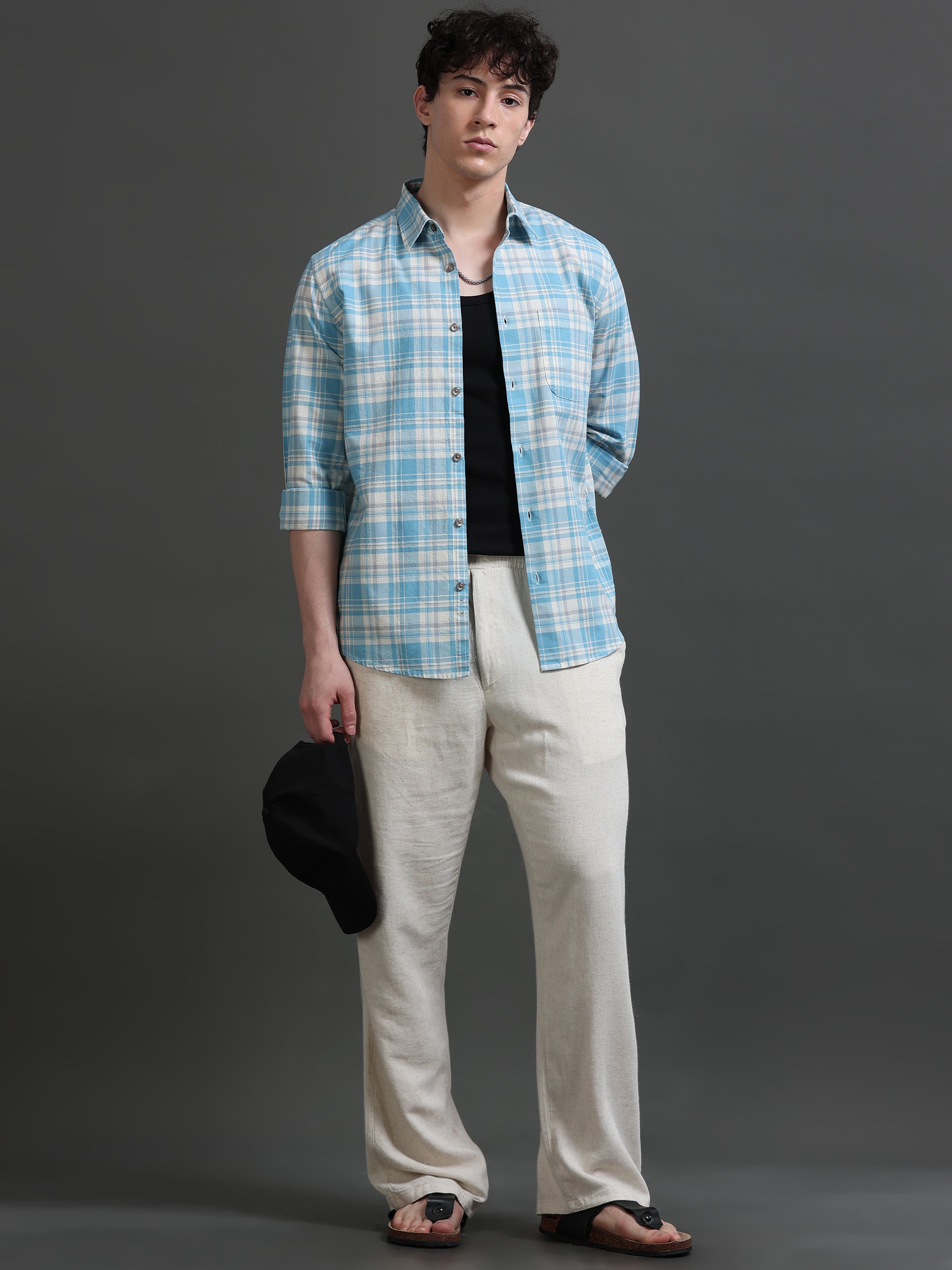 Men Smart Slim Fit Checked Casual Shirt