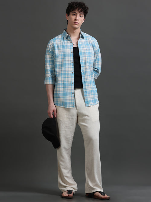 Men Smart Slim Fit Checked Casual Shirt