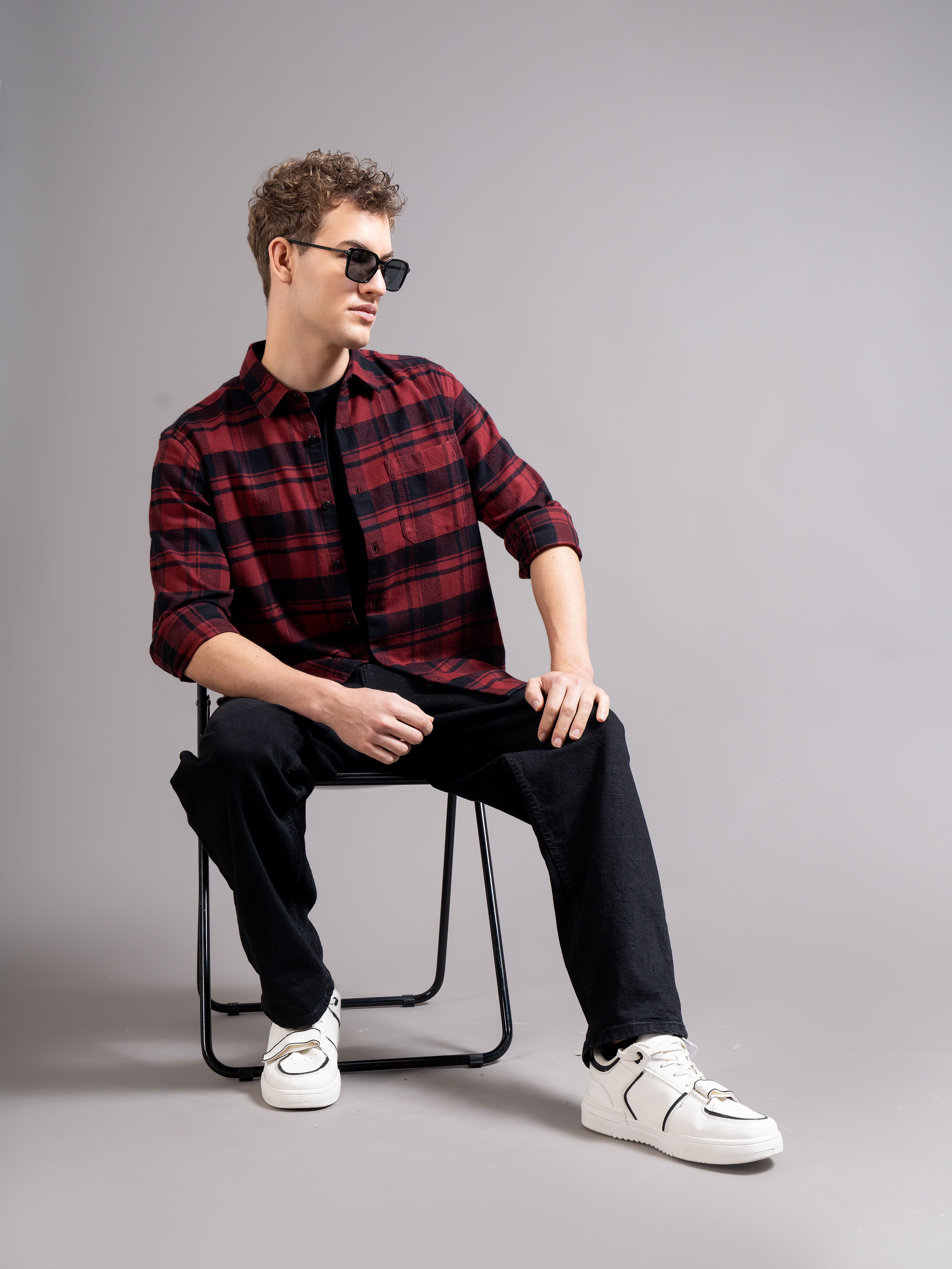 Men Smart Relaxed Fit Tartan Checked Spread Collar Cotton Casual Shirt