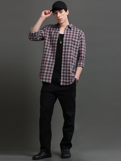 Men Smart Slim Fit Checked Casual Shirt