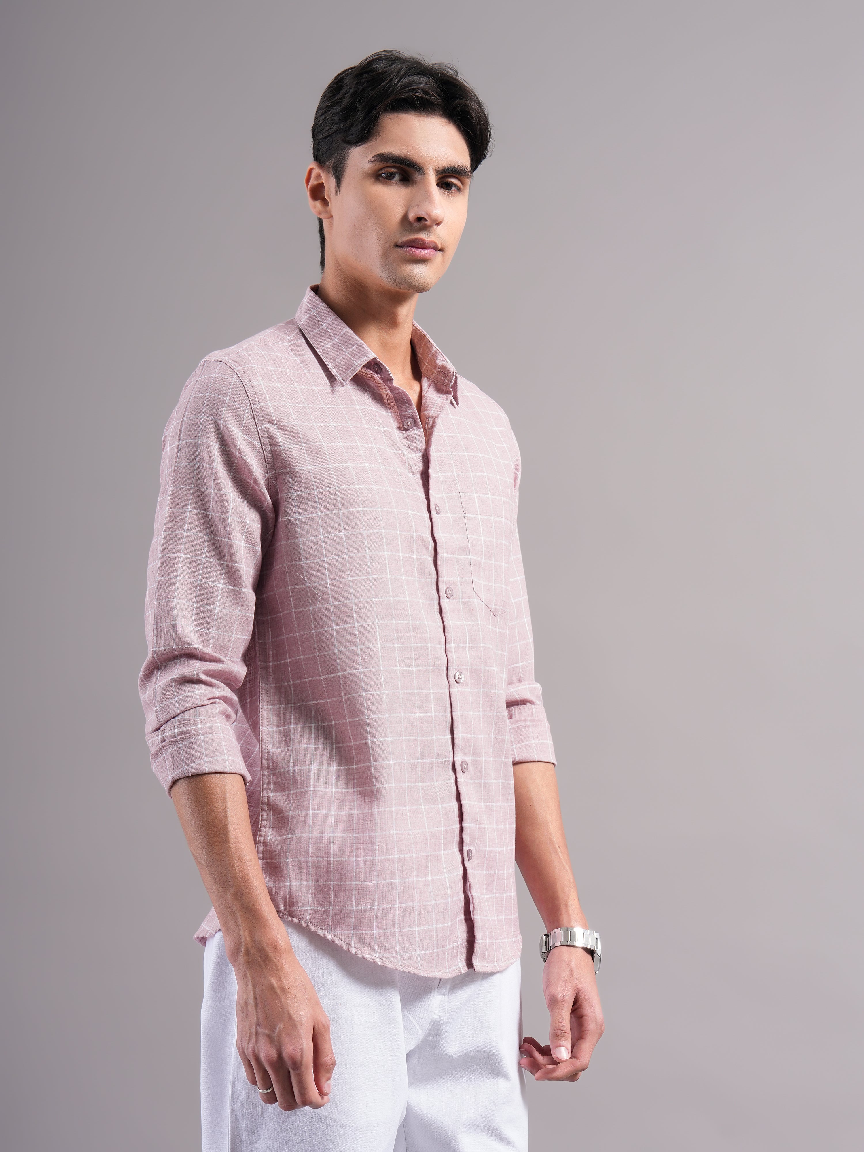 Men Smart Slim Fit Checked Casual Shirt